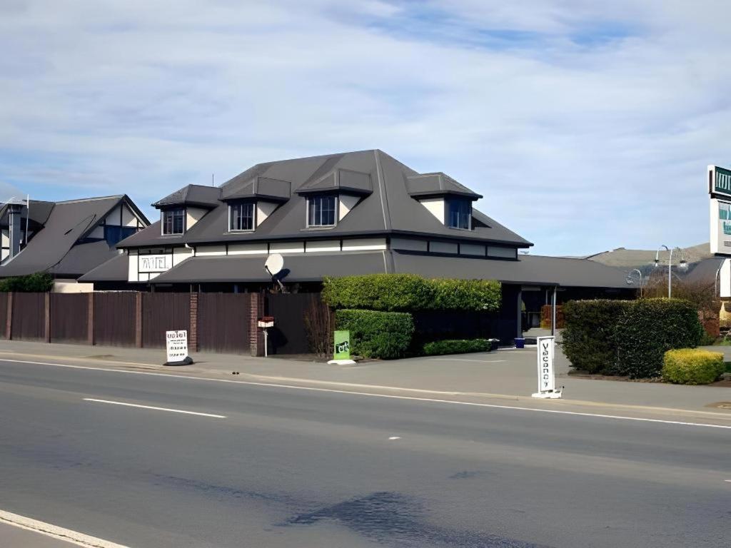 Aston Court Motel Blenheim Exterior foto